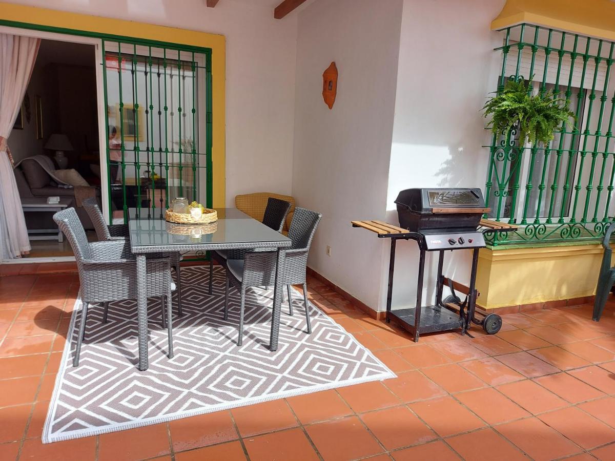 Estrelicia II Appartement Marbella Buitenkant foto