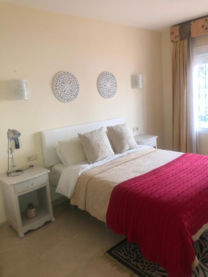 Estrelicia II Appartement Marbella Buitenkant foto